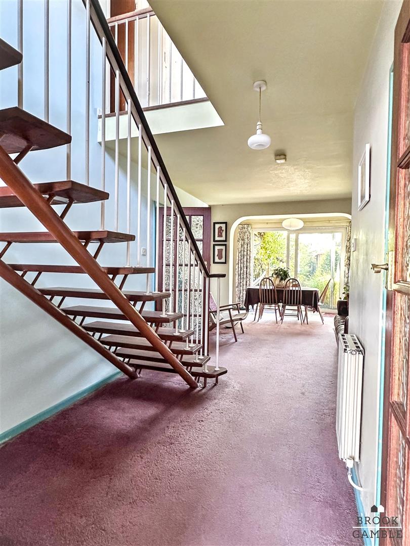 4 Bedroom House - Detached. Eldon Road in Eastbourne,  7